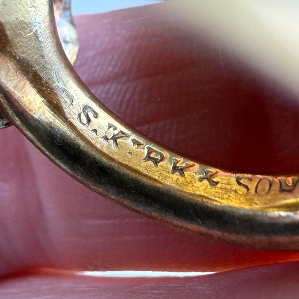 Vintage S Kirk & Son Hammered Repousse Ring Gold Tone Signed Size 8